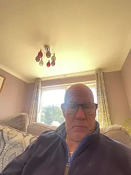 philefc online show from April 23, 2026, 10:25 am