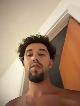 Snapshot of Fumoice chatting on February 27, 2026, 3:17 am Fumoice online show from February 27, 2026, 3:17 am