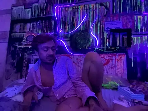 3615-ULLA online show from October 26, 2025, 5:24 am