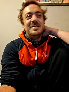 3615-ULLA online show from November 23, 2025, 1:55 pm