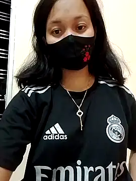 Snapshot of Sweet_Bindika07 chatting on September 18, 2025, 8:33 pm Sweet Bindika07 online show from September 18, 2025, 8:33 pm