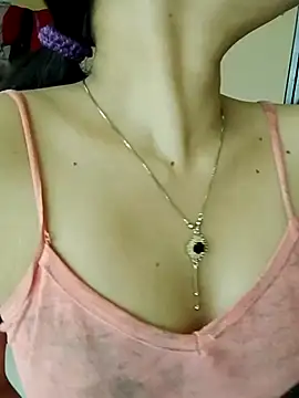 Snapshot of Sweet_Bindika07 chatting on October 7, 2025, 4:53 am Sweet Bindika07 online show from October 7, 2025, 4:53 am