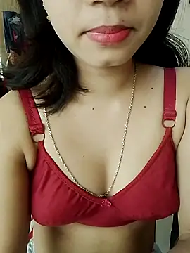 Snapshot of Sweet_Bindika07 chatting on October 11, 2025, 6:23 am Sweet Bindika07 online show from October 11, 2025, 6:23 am