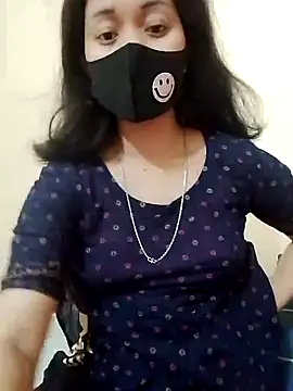 Snapshot of Sweet_Bindika07 chatting on October 15, 2025, 3:23 pm Sweet Bindika07 online show from October 15, 2025, 3:23 pm