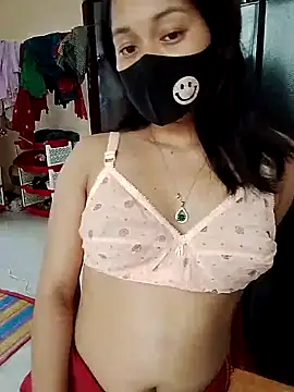 Snapshot of Sweet_Bindika07 chatting on November 1, 2025, 4:25 am Sweet Bindika07 online show from November 1, 2025, 4:25 am