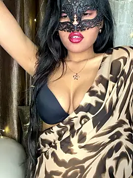 KARISHMA-STRIP online show from January 17, 2026, 5:38 pm