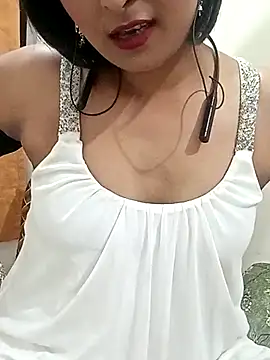 Queen Kushi4 online show from April 24, 2026, 5:04 pm