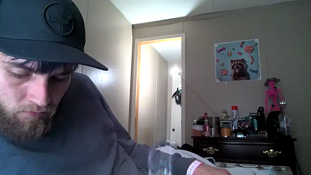 high3ndlowlife online show from September 12, 2025, 8:42 pm