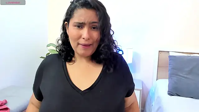 Snapshot of BellaNixs chatting on September 12, 2025, 2:55 am BellaNixs online show from September 12, 2025, 2:55 am