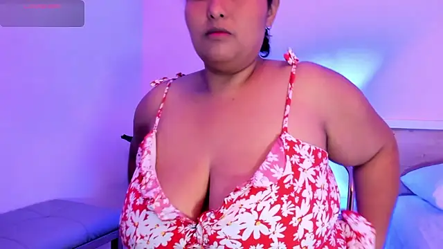 Snapshot of BellaNixs chatting on September 16, 2025, 2:56 am BellaNixs online show from September 16, 2025, 2:56 am