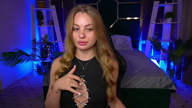 AngyyEyess online show from November 22, 2025, 1:15 am