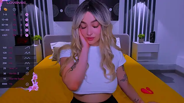 Emily Tylerr online show from March 2, 2026, 5:08 am