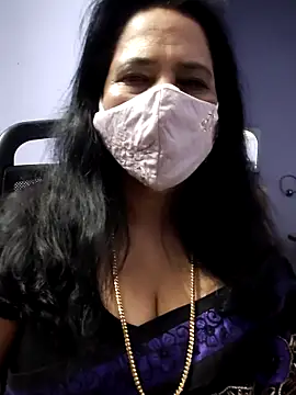 mallu-lover online show from December 5, 2025, 3:15 am