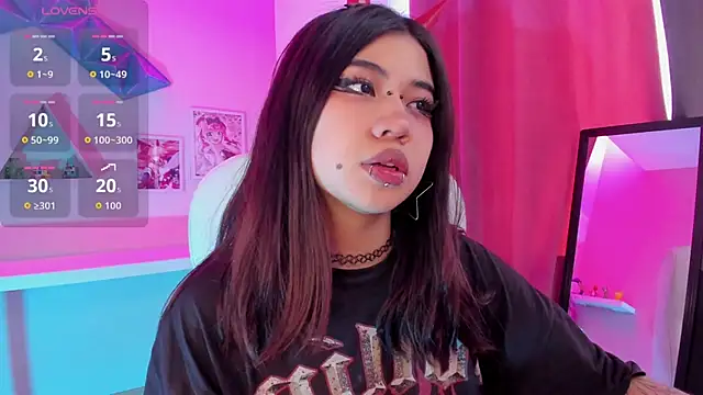 Snapshot of pinkk_deemon chatting on September 17, 2025, 1:35 pm pinkk deemon online show from September 17, 2025, 1:35 pm