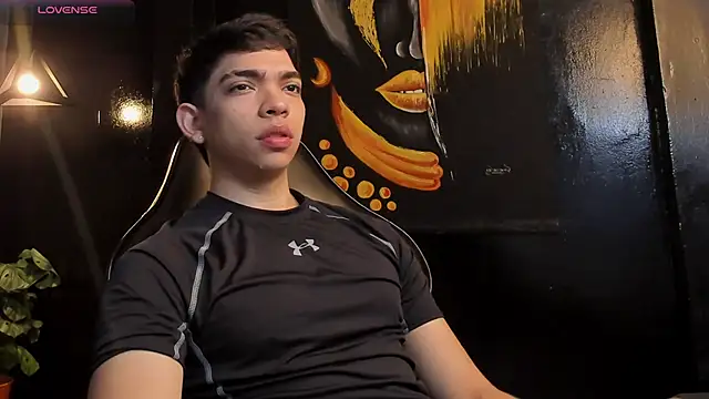 Eryonbradley online show from October 31, 2025, 11:22 am