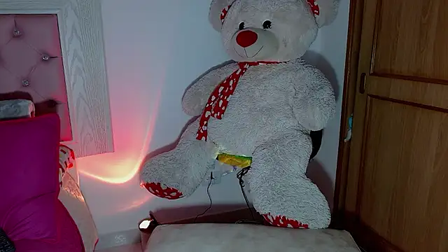 Ayleen m online show from February 10, 2026, 1:10 am