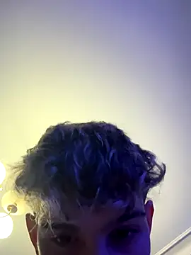 Snapshot of rediMilano chatting on October 14, 2025, 8:42 pm rediMilano online show from October 14, 2025, 8:42 pm