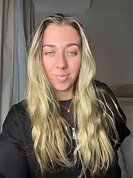 louiseberkeley online show from June 1, 2026, 9:22 am