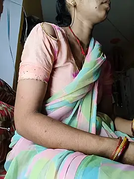 Snapshot of Sonam_pandeyji chatting on May 9, 2026, 10:48 pm Sonam pandeyji online show from May 9, 2026, 10:48 pm