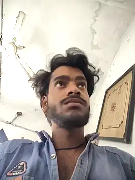 yashuuuu021 online show from February 16, 2026, 11:39 am