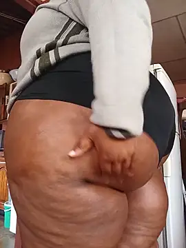 Babybigbutt online show from May 22, 2026, 9:48 am
