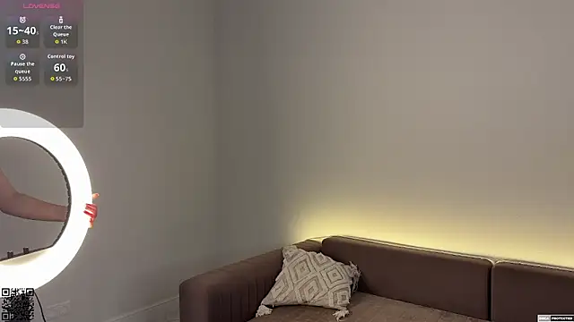 Exeltis online show from March 3, 2026, 3:29 pm