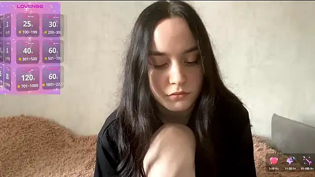 Snapshot of AriaVice chatting on September 13, 2025, 1:33 pm AriaVice online show from September 13, 2025, 1:33 pm