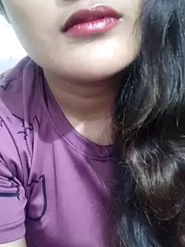 Cute pinkii online show from November 13, 2025, 7:46 pm