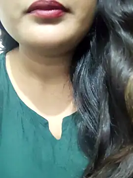 Cute pinkii online show from February 7, 2026, 7:39 pm