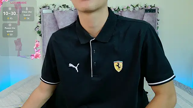 lana and liam  online show from November 22, 2025, 10:47 am