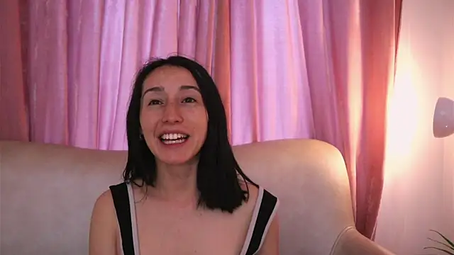 Snapshot of Ginevra_esposito chatting on June 16, 2026, 12:41 pm Ginevra esposito online show from June 16, 2026, 12:41 pm