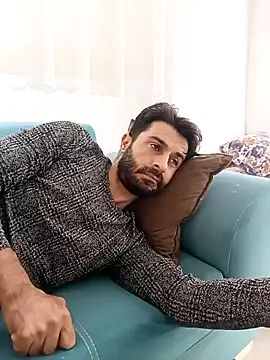 alex10alexx online show from October 27, 2025, 12:42 pm