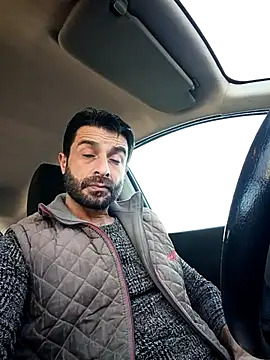 alex10alexx online show from April 7, 2026, 6:58 am