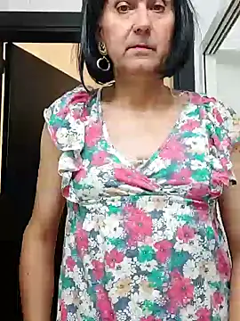 Emily de Carla online show from October 27, 2025, 4:33 pm