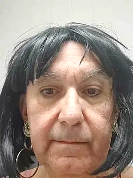 Snapshot of Emily_de_Carla chatting on May 8, 2026, 6:19 am Emily de Carla online show from May 8, 2026, 6:19 am