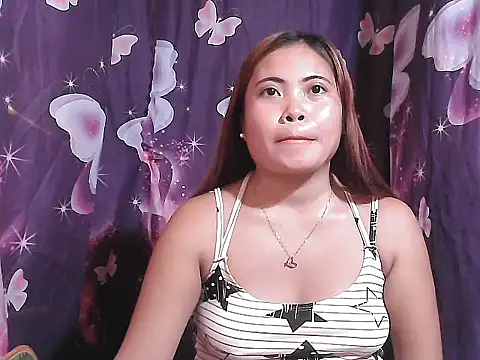Snapshot of Hot_Samantha4u chatting on May 23, 2026, 11:42 pm Hot Samantha4u online show from May 23, 2026, 11:42 pm