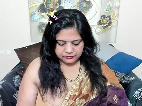misssoniya3 online show from June 10, 2026, 4:01 am