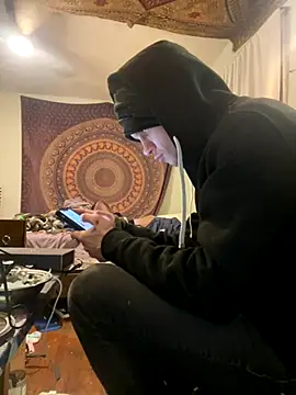 XanderOzzz online show from November 28, 2025, 3:31 am