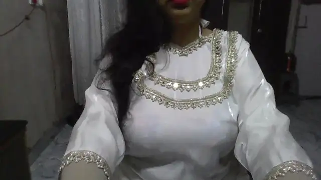 sexy indianboobs online show from February 2, 2026, 3:11 pm