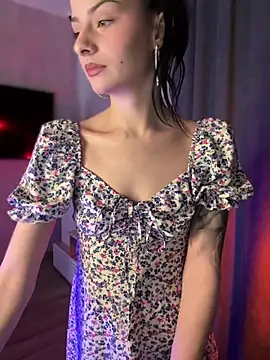 bigJuicyPussy online show from February 28, 2026, 1:23 pm