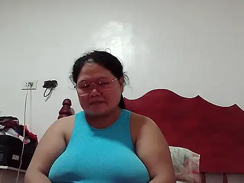 Snapshot of Mari_fvcks chatting on March 24, 2026, 10:48 pm Mari fvcks online show from March 24, 2026, 10:48 pm