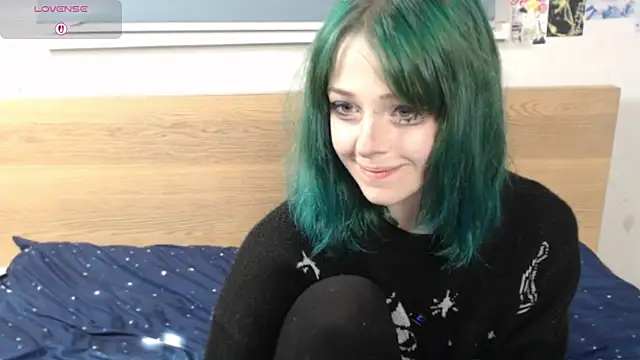 triplebakaaa online show from October 13, 2025, 5:13 pm