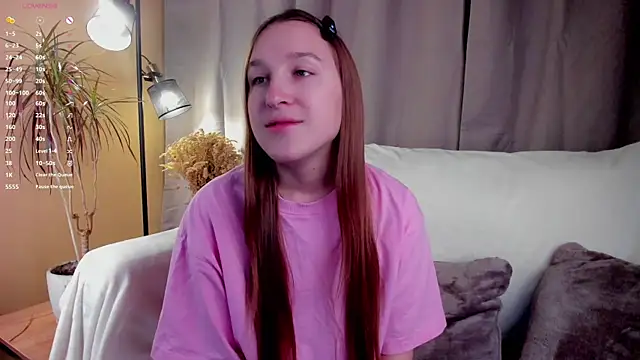 NanaMertins online show from November 11, 2025, 1:05 am