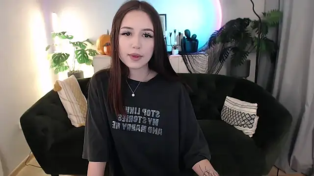 BlackEyesGirl online show from October 29, 2025, 6:37 am