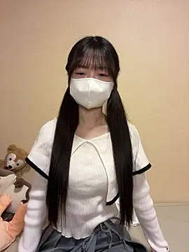 risa909 online show from May 20, 2026, 9:10 pm