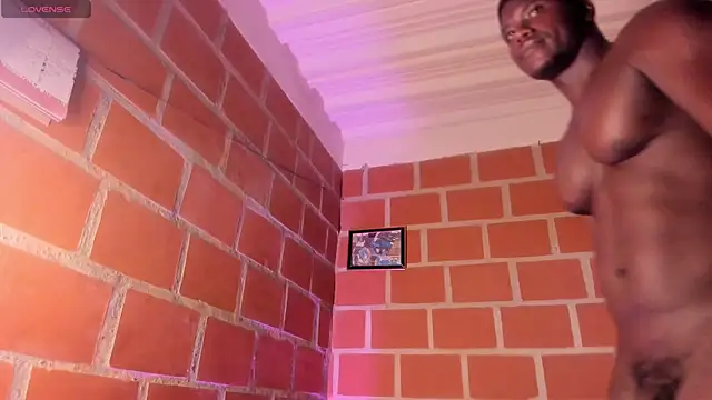 Snapshot of JothaFit chatting on February 9, 2026, 2:54 pm JothaFit online show from February 9, 2026, 2:54 pm