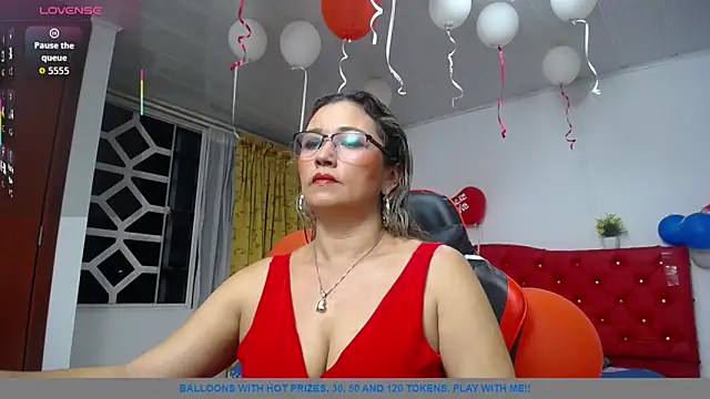 Snapshot of noelia_milf19 chatting on February 19, 2026, 1:45 am noelia milf19 online show from February 19, 2026, 1:45 am