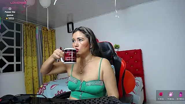 Snapshot of noelia_milf19 chatting on February 23, 2026, 12:19 am noelia milf19 online show from February 23, 2026, 12:19 am