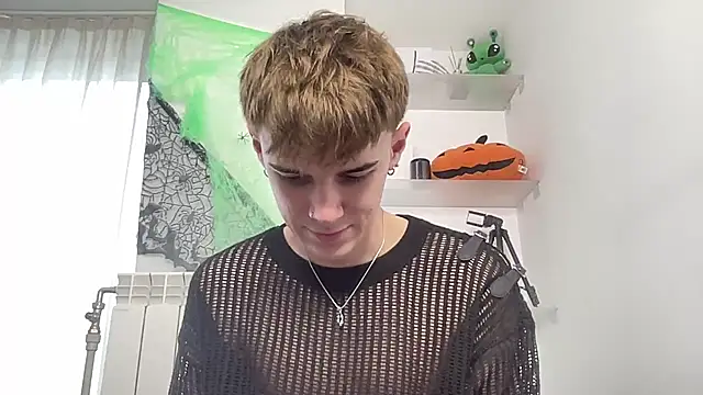 Milk Guy online show from October 29, 2025, 1:24 pm