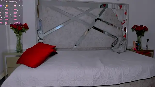 Snapshot of ThiccyLexxy chatting on October 21, 2025, 11:55 am ThiccyLexxy online show from October 21, 2025, 11:55 am